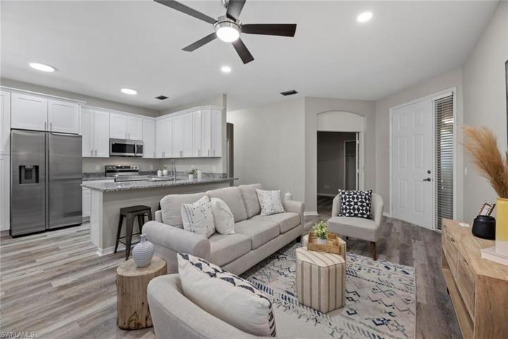 Great room, looking towards kitchen