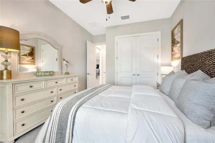 15260  Turin  DR, Naples, FL 34114