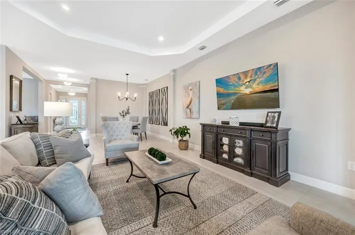 15260  Turin  DR, Naples, FL 34114