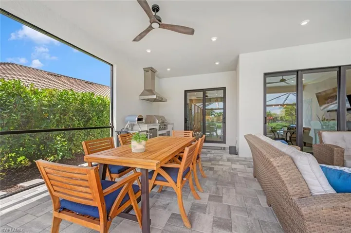 15260  Turin  DR, Naples, FL 34114