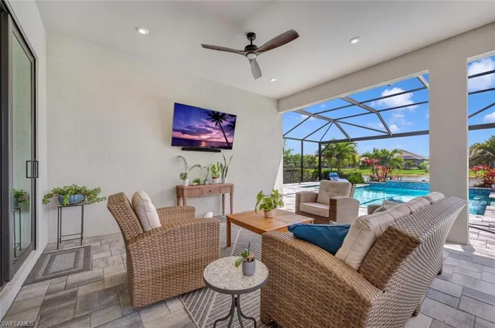 15260  Turin  DR, Naples, FL 34114