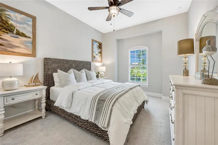 15260  Turin  DR, Naples, FL 34114