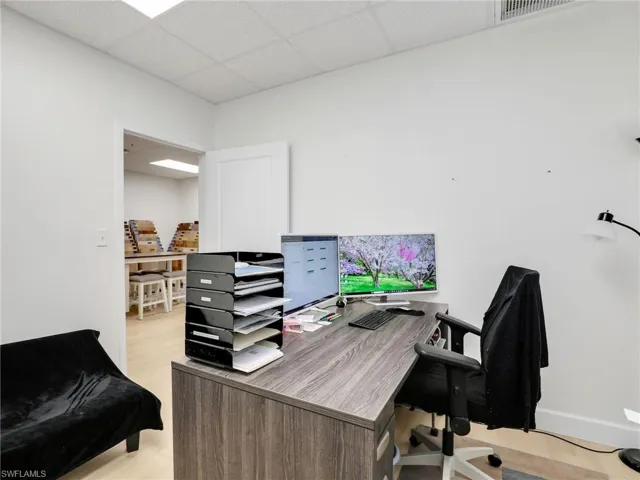 1st Private office space