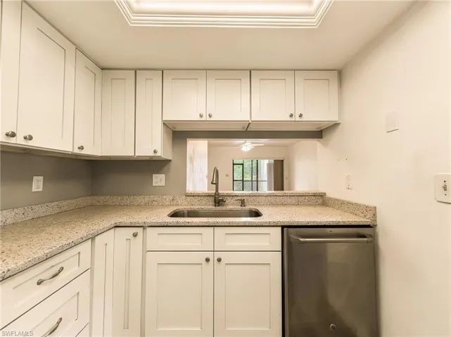 1701 Courtyard Way 105, Naples, Florida 34112