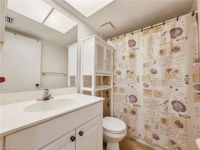1701 Courtyard Way 105, Naples, Florida 34112