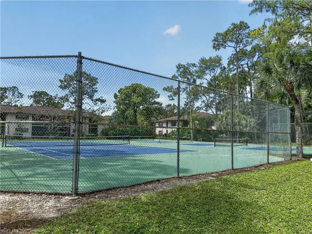 1701 Courtyard Way 105, Naples, Florida 34112