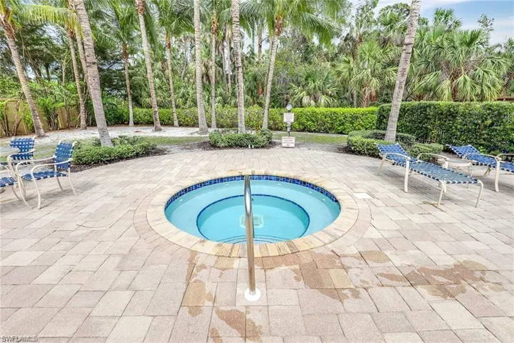 HOT TUB SPA