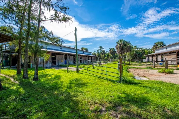 2740 Newman Dr, Naples, Florida 34114