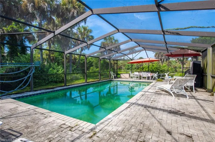 2740 Newman Dr, Naples, Florida 34114