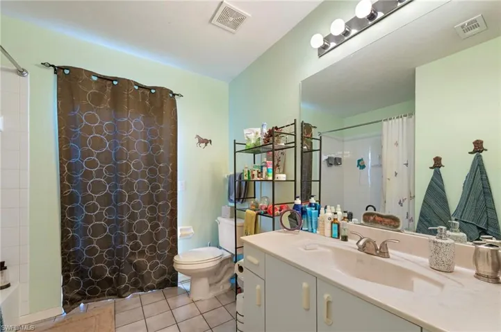 2740 Newman Dr, Naples, Florida 34114