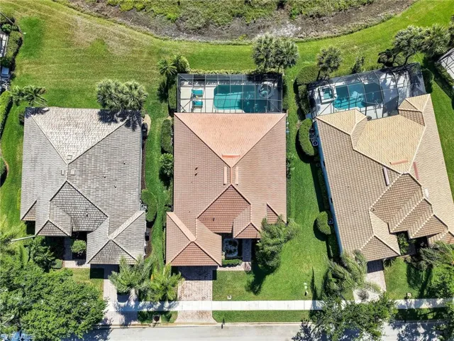 10323 Wishing Stone Ct, Bonita Springs, Florida 34135