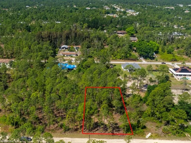 1115 Lincoln AVE, LEHIGH ACRES FL 33972