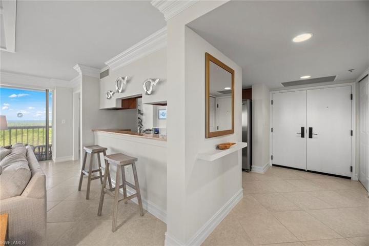 New furniture, decor and paint 2023
