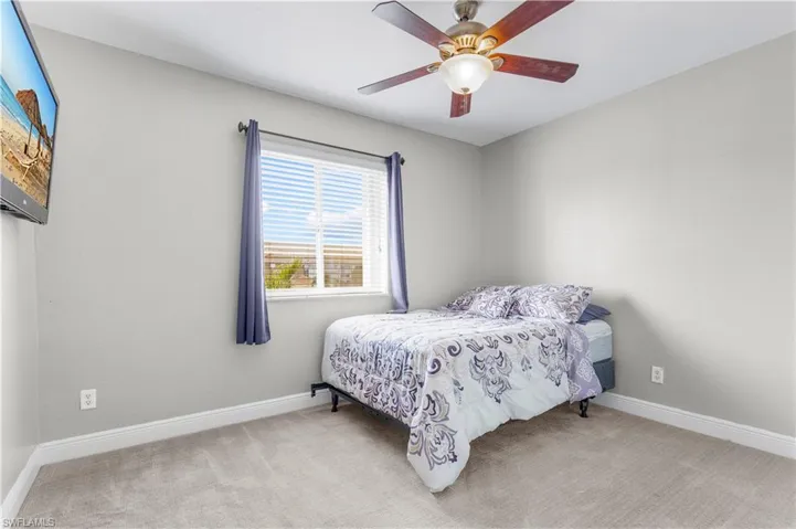 Guest bedroom 2