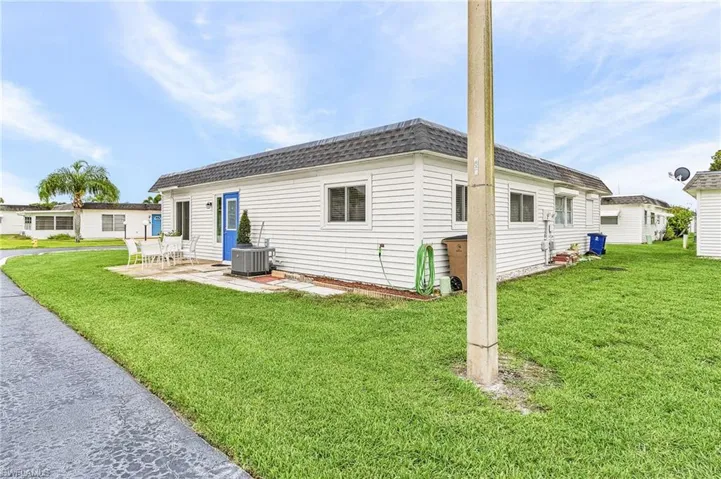 34 Hamlin Ct, Lehigh Acres, Florida 33936