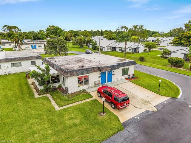 34 Hamlin Ct, Lehigh Acres, Florida 33936