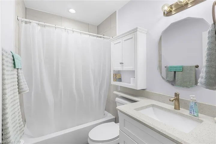 34 Hamlin Ct, Lehigh Acres, Florida 33936