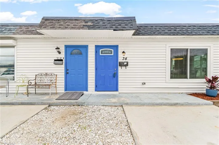 34 Hamlin Ct, Lehigh Acres, Florida 33936