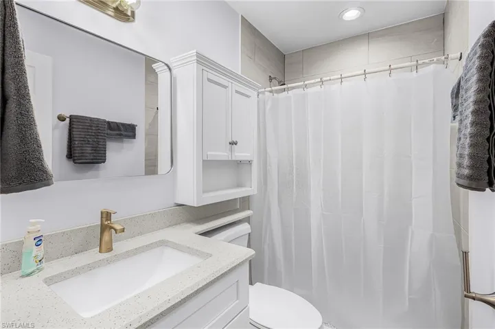 34 Hamlin Ct, Lehigh Acres, Florida 33936