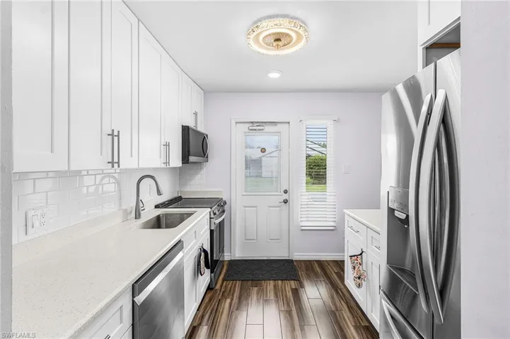 34 Hamlin Ct, Lehigh Acres, Florida 33936