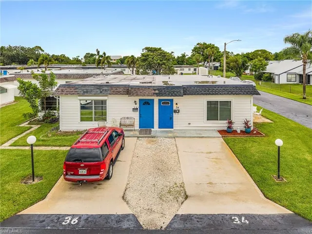 34 Hamlin Ct, Lehigh Acres, Florida 33936