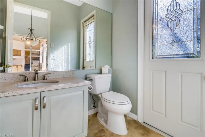 Powder & Pool half bathroom.