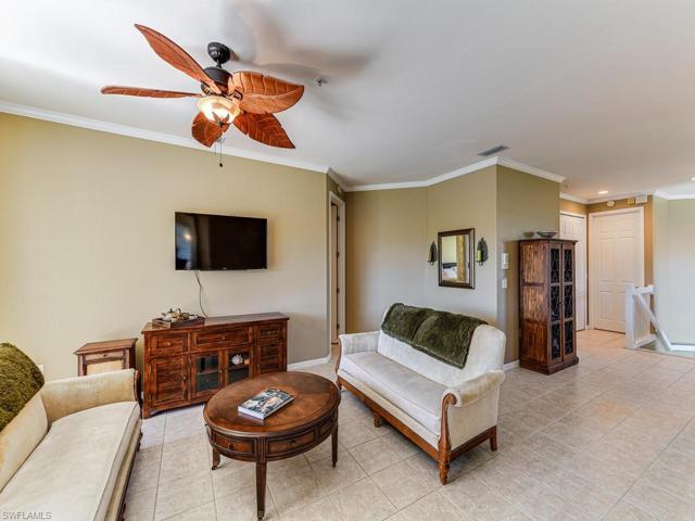 2220  Arielle  DR, Naples, FL 34109