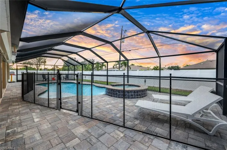 129 Sw 22nd Ter, Cape Coral Fl 33991