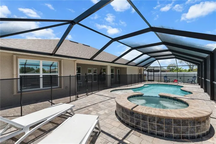 129 Sw 22nd Ter, Cape Coral Fl 33991