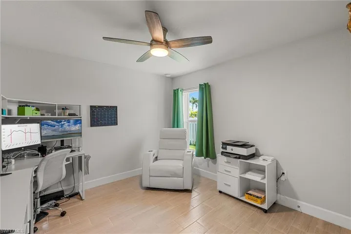 129 Sw 22nd Ter, Cape Coral Fl 33991