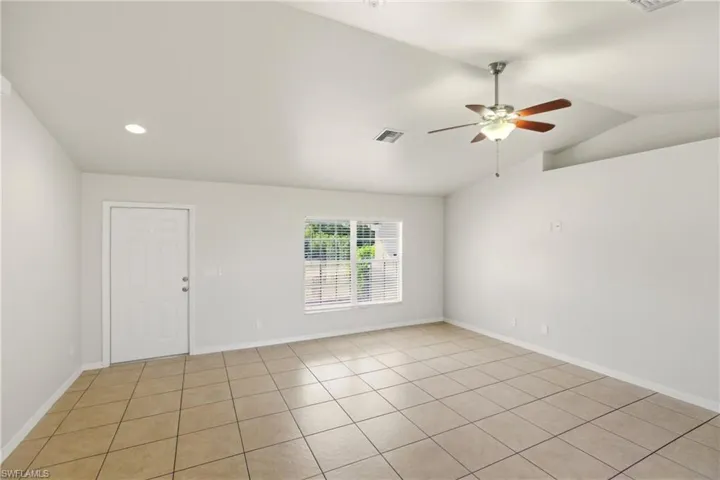 2906 26th St Sw, Lehigh Acres, Florida 33976