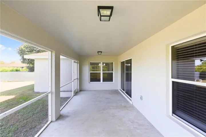 2906 26th St Sw, Lehigh Acres, Florida 33976