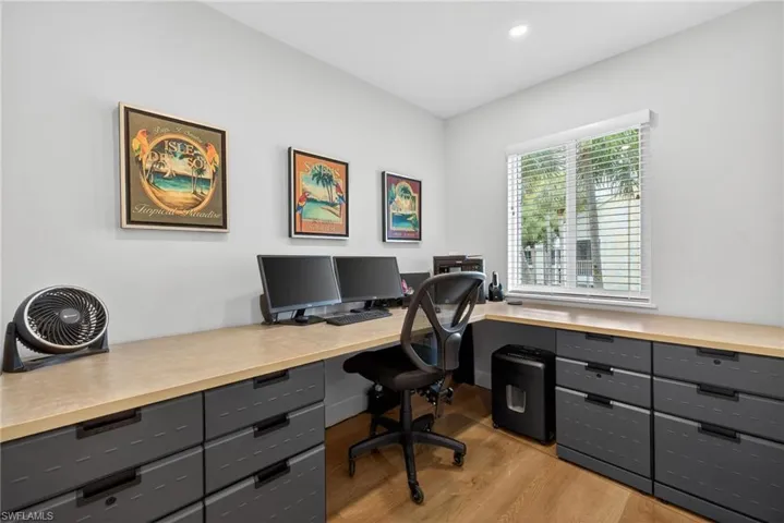 3615 Haldeman Creek Dr 204, Naples, Florida 34112