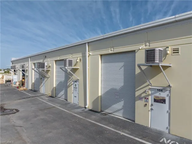17000  Alico Commerce  CT, Fort Myers, FL 33967