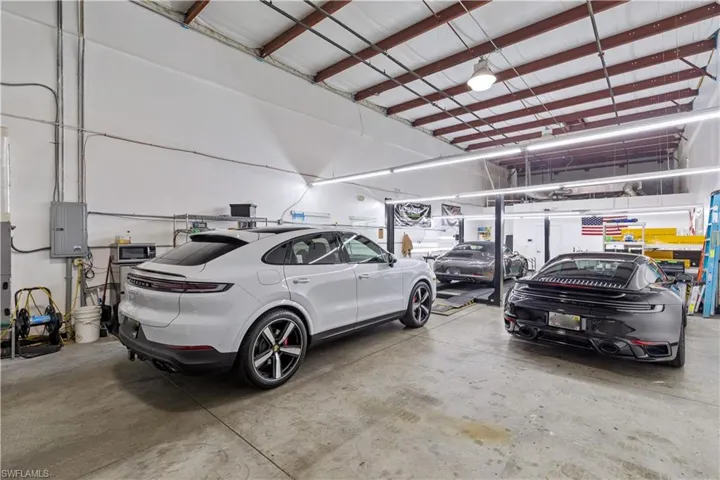 17000  Alico Commerce  CT, Fort Myers, FL 33967