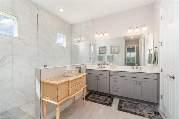 16813 Bay Island Ct, Bonita Springs, Florida 34135