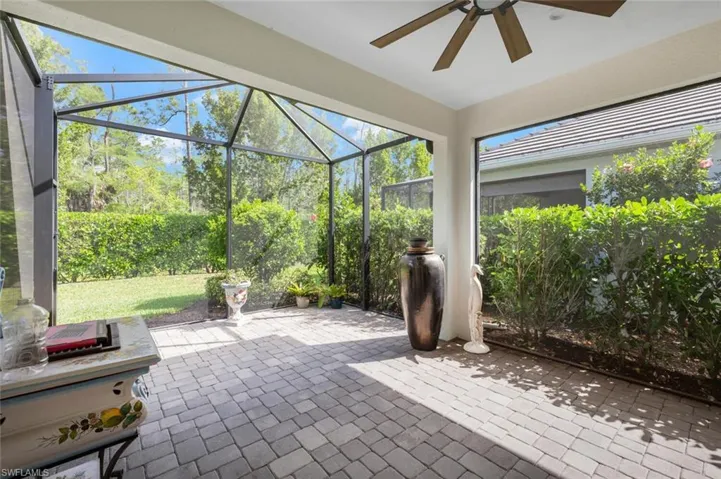 2167  Marquesa  CIR, Naples, FL 34112