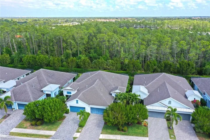 2167  Marquesa  CIR, Naples, FL 34112