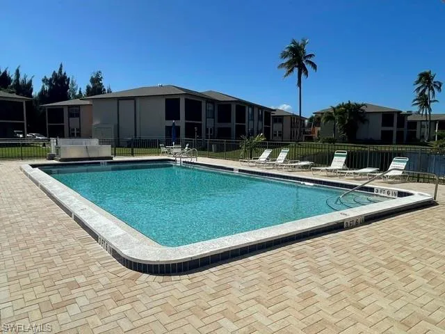 In-ground swimming pool