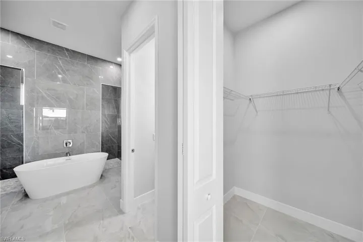 50  VERA S AVE, Lehigh Acres, FL 33976