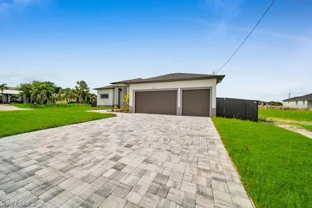 50  VERA S AVE, Lehigh Acres, FL 33976