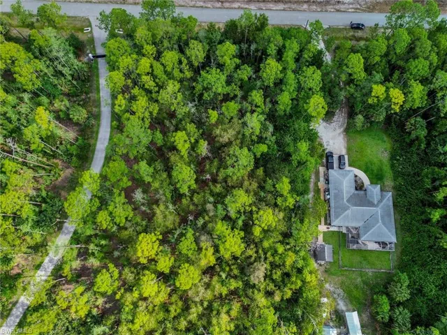 5040 Cherry Wood Dr, Naples, Florida 34119