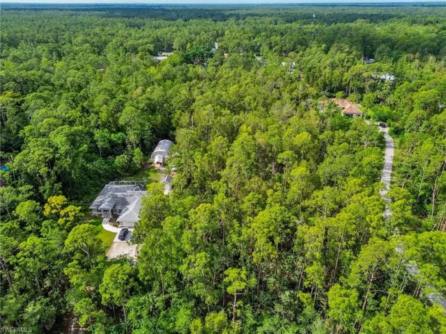 5040 Cherry Wood Dr, Naples, Florida 34119