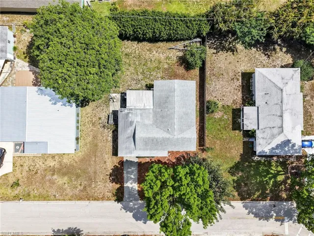 1404 Santa Barbara Ave, Fort Myers, Florida 33901