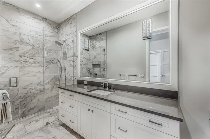 4651  Crayton  RD, Naples, FL 34103