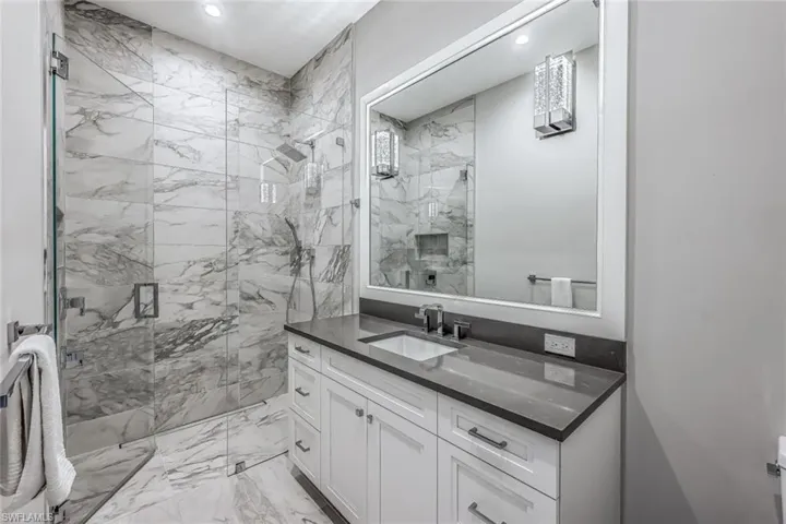 4651  Crayton  RD, Naples, FL 34103