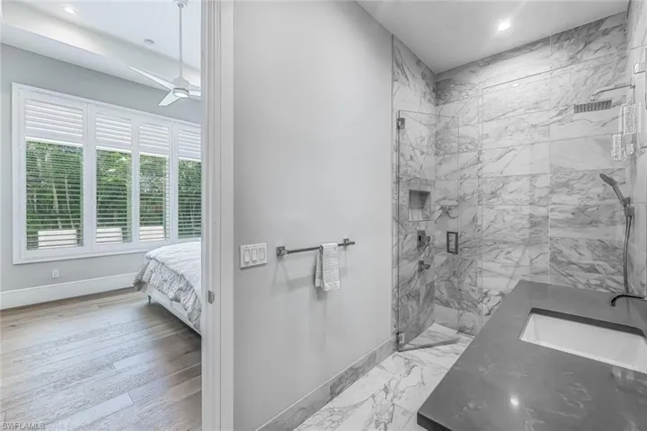 4651  Crayton  RD, Naples, FL 34103