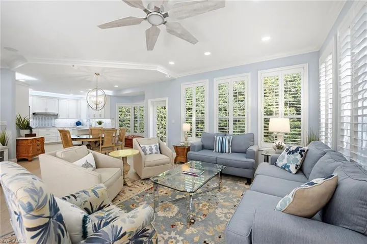 269 Colonade Cir 2802, Naples, Florida 34103