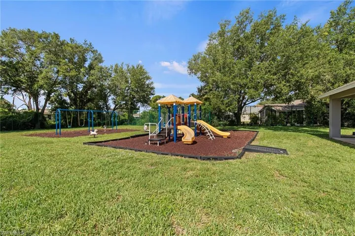 17450 Stepping Stone Dr, Fort Myers, Florida 33967