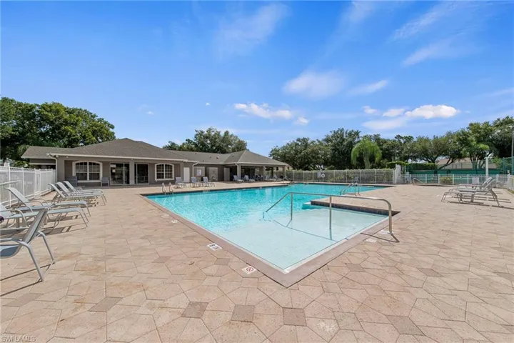 17450 Stepping Stone Dr, Fort Myers, Florida 33967